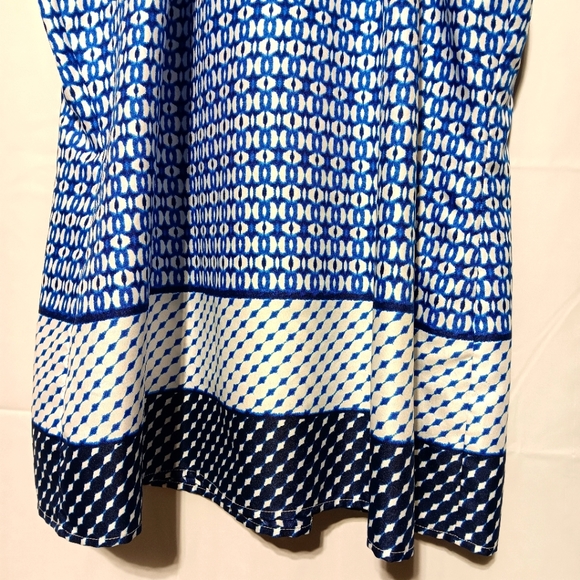 The Limited EUC Women's Halter Blouse, Medium with Bow on Left Shoulder - Picture 6 of 11